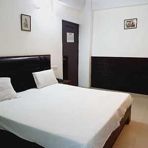 Small Twin Room